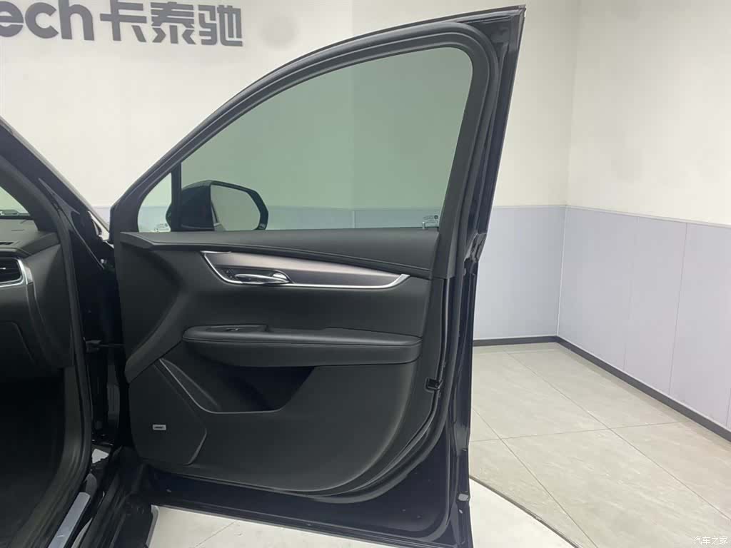 Cadillac XT6, 2021 28