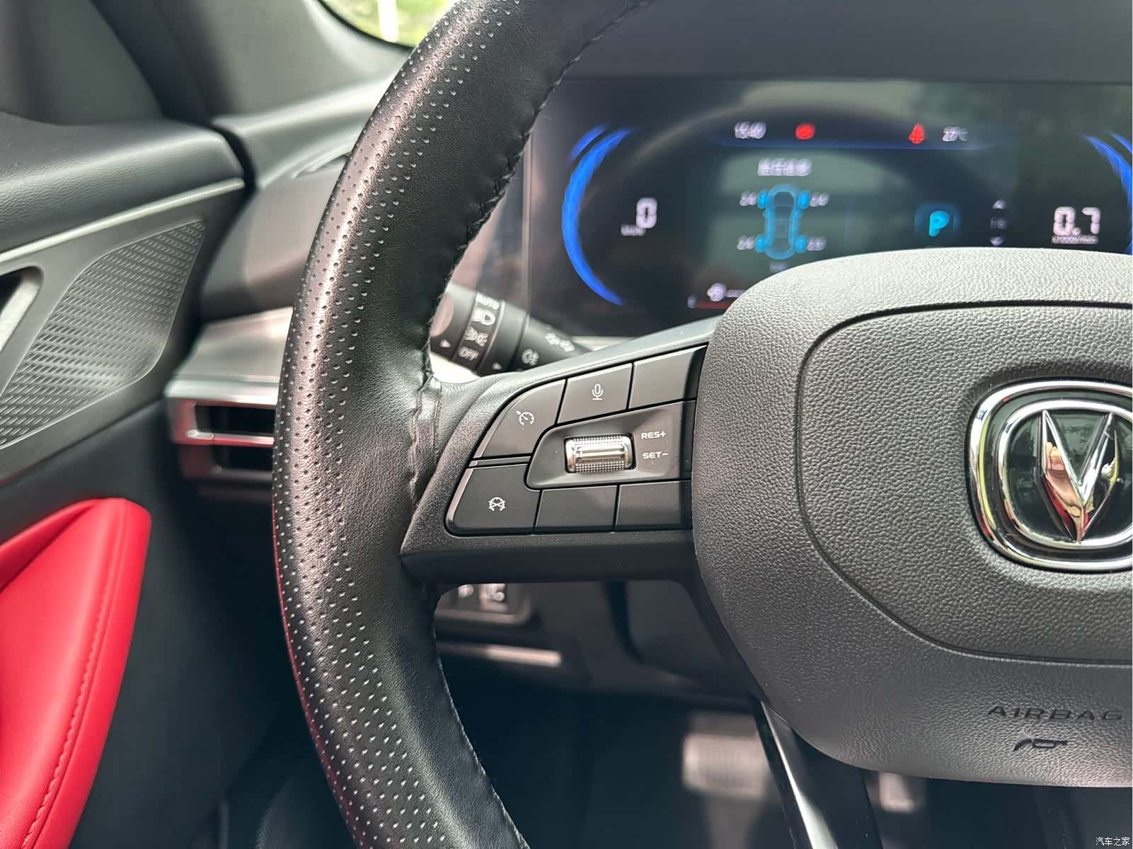 Changan CS35, 2023 13