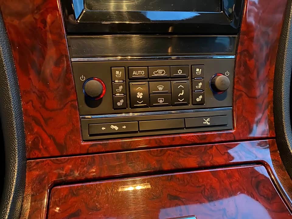 Cadillac Escalade ESCALADE