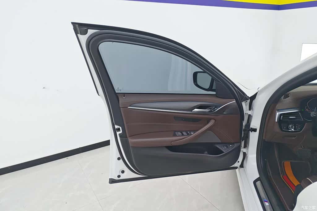 BMW 5 Series, 2021 7