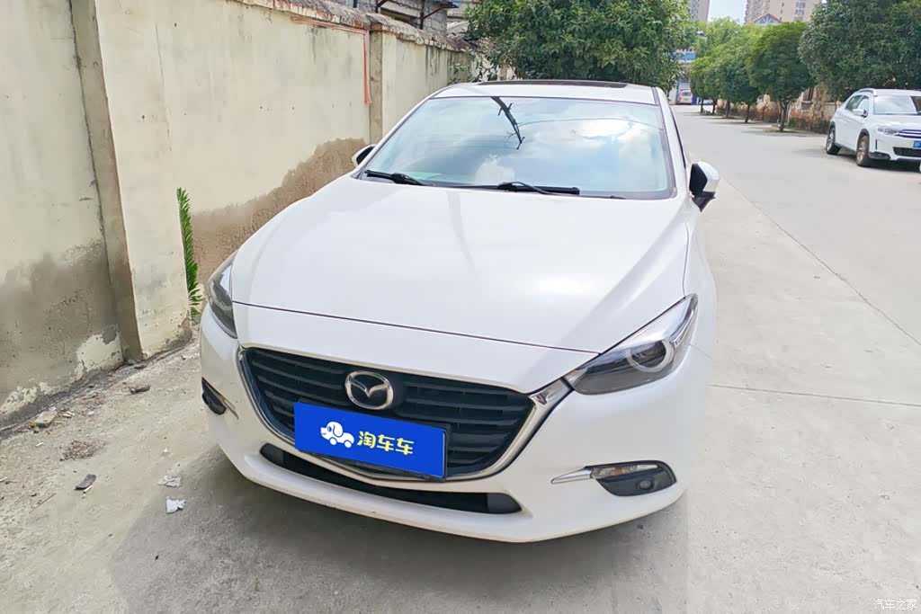 Mazda Mazda3, 2017 2