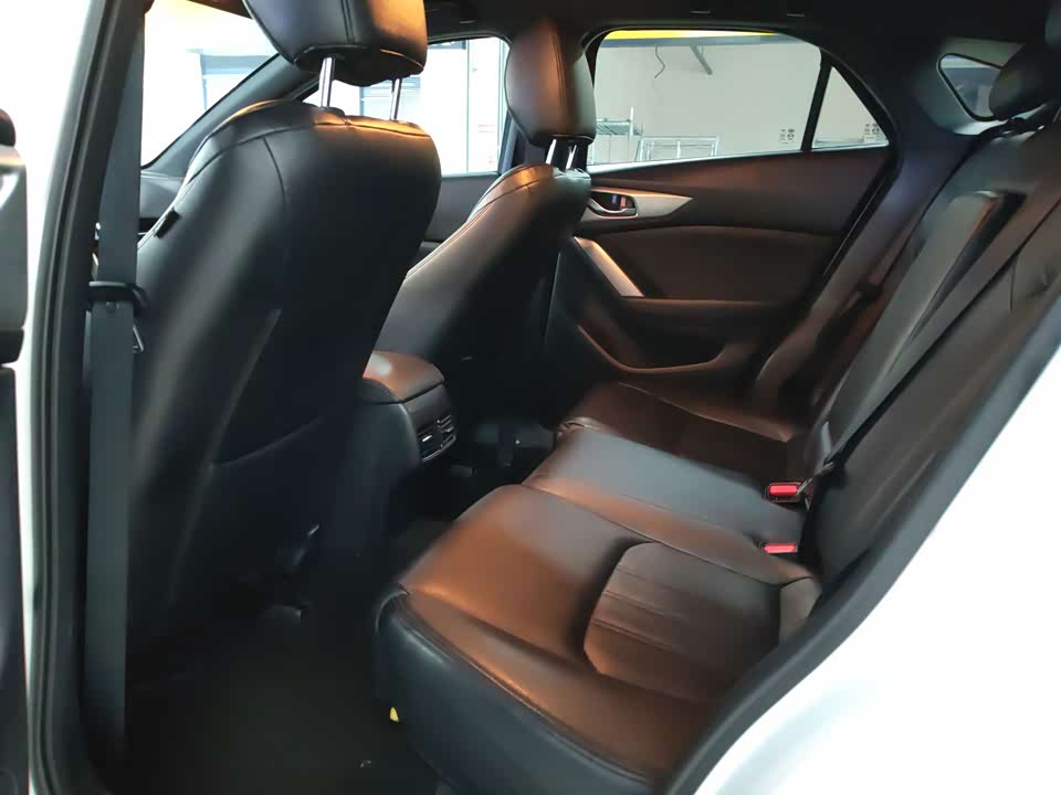 Mazda CX-4
