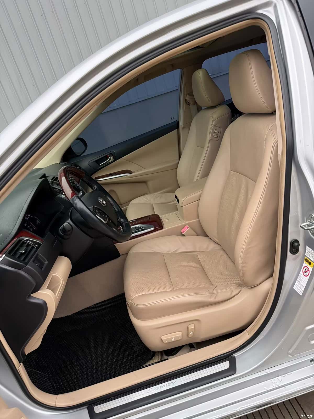 Toyota Camry, 2014 все фото