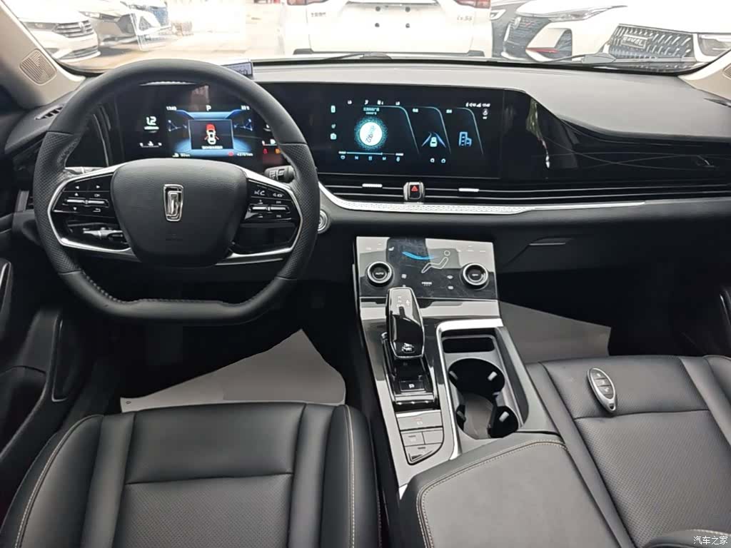 Bestune B70, 2021 10