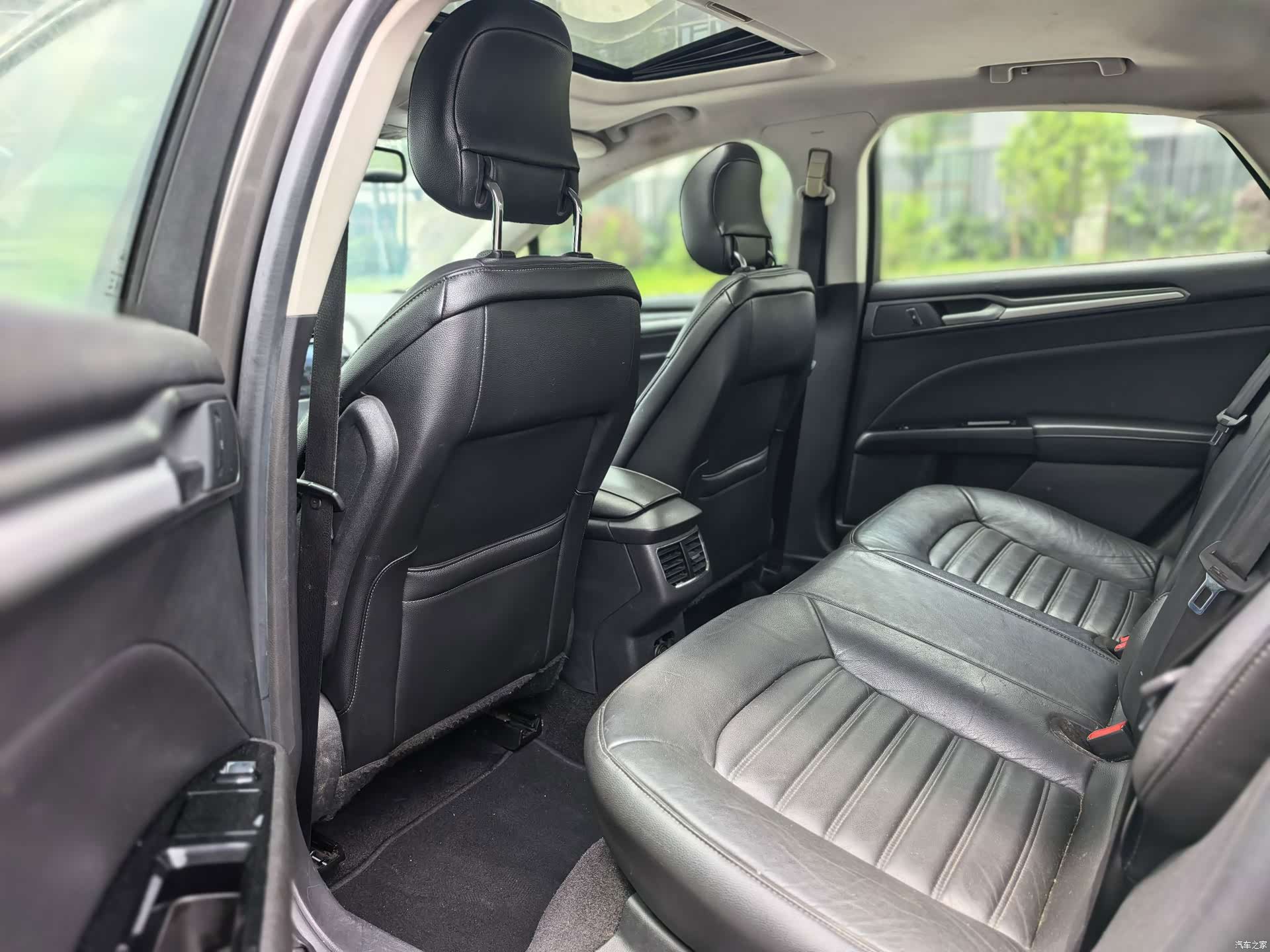 Ford Mondeo, 2015 8
