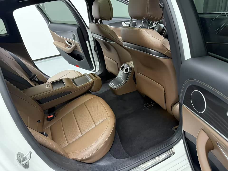 Mercedes-Benz E-class Mercedes-Benz E-class
