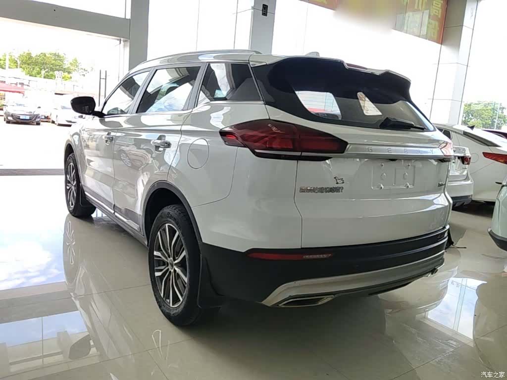 Geely Boyue, 2020 все фото