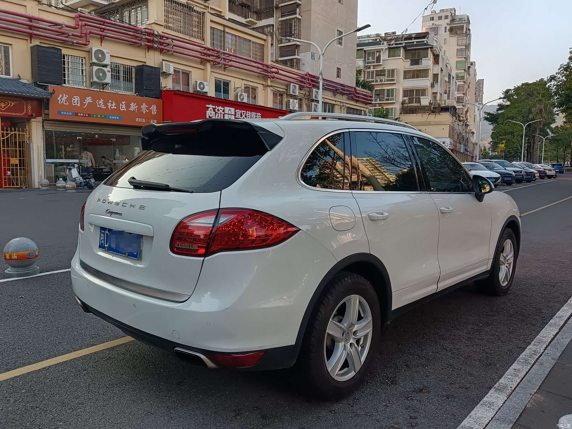 Porsche Cayenne, 2012 все фото