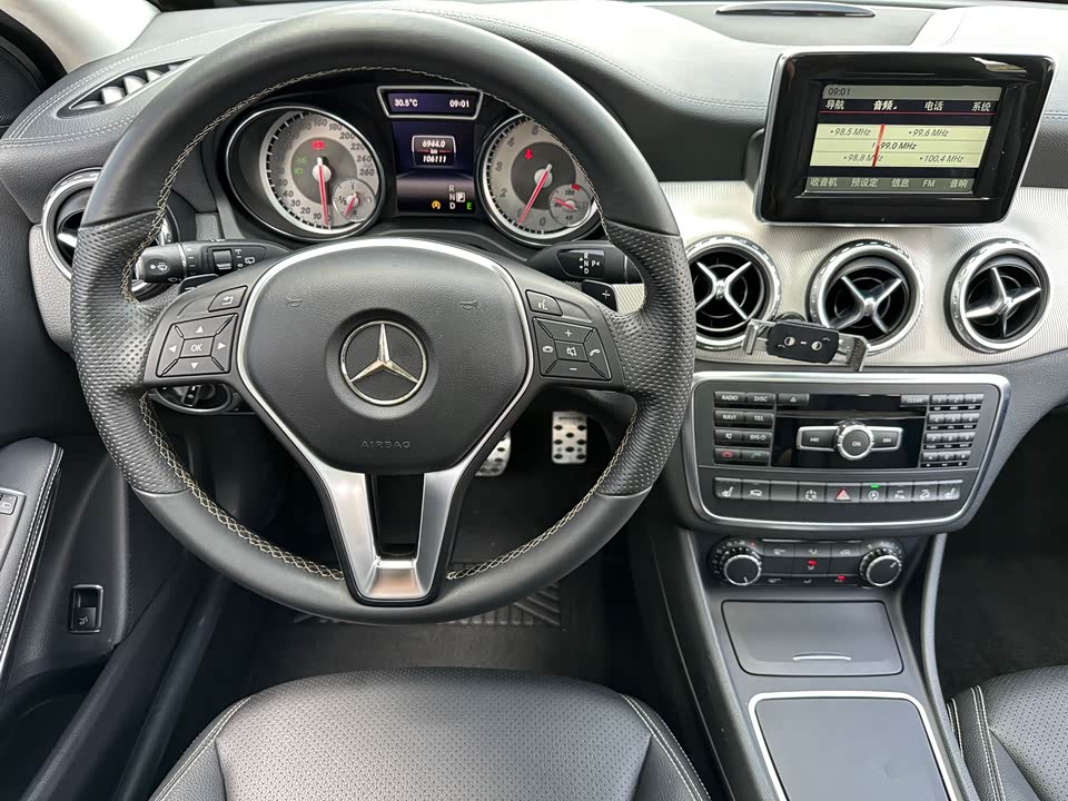 Mercedes-Benz GLA