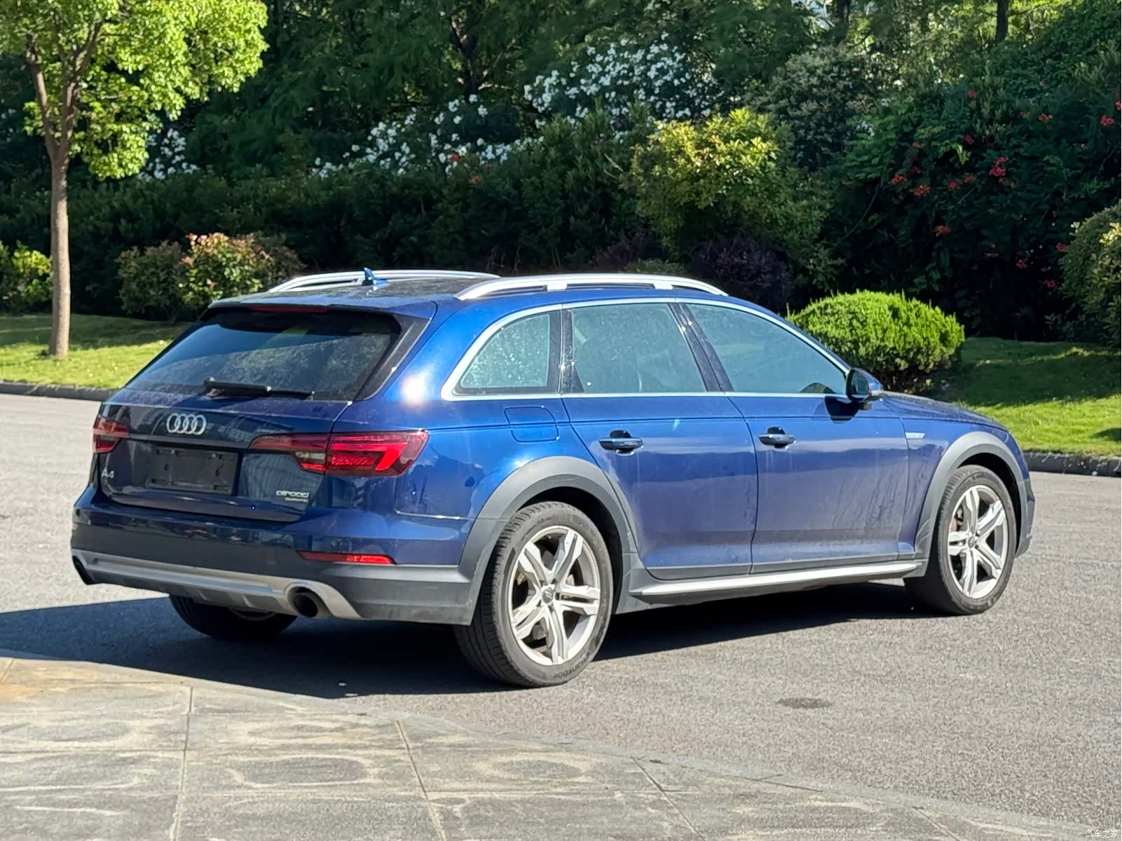 Audi A4, 2018 4