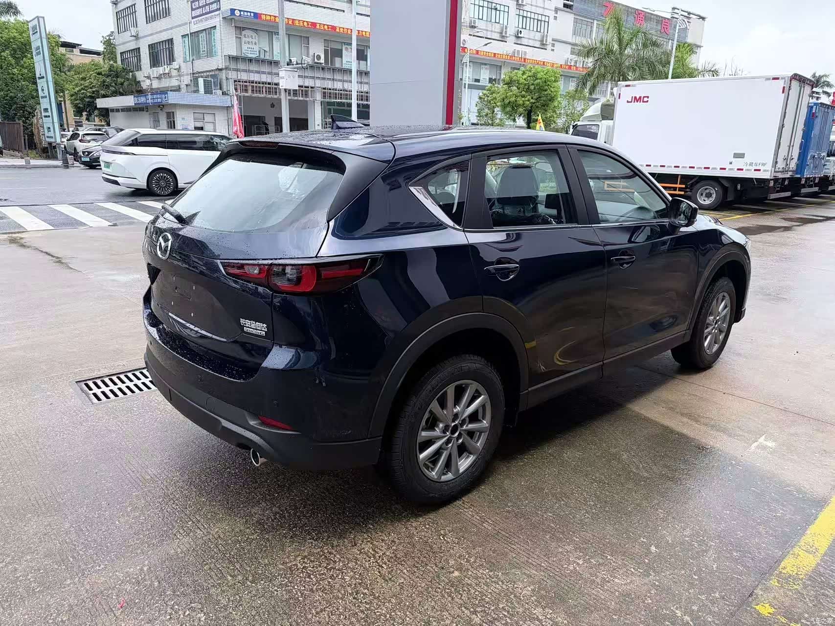Mazda CX-5, 2025 4