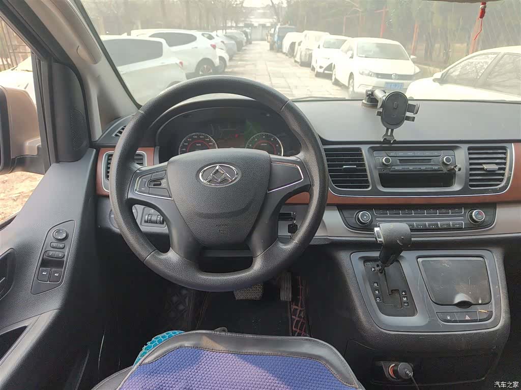 Maxus G10, 2016 3