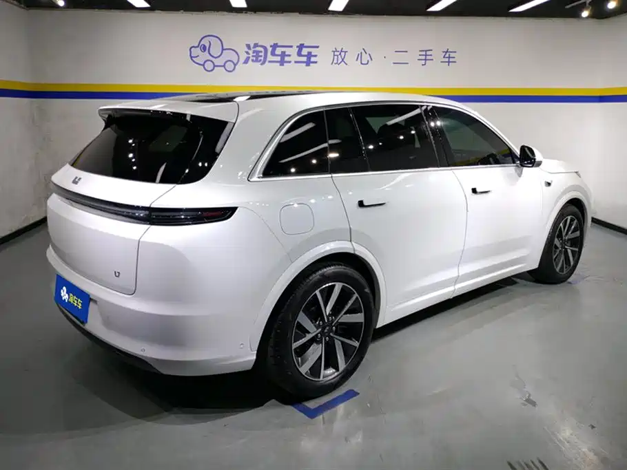 Li Auto Ideal L7