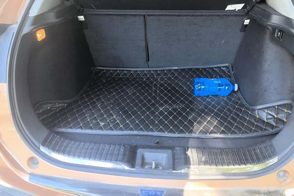 Acura CDX, 2016 4