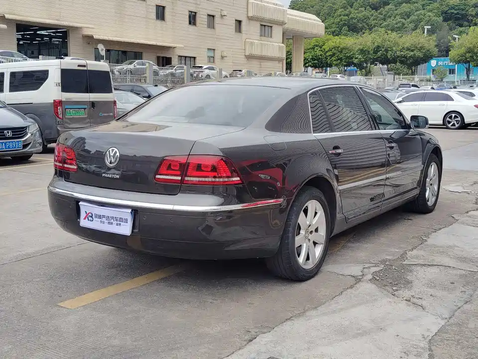 Volkswagen Phaeton