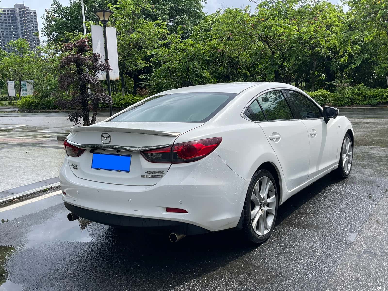 Mazda Atenza, 2015 6