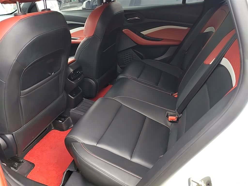 MG MG5, 2022 17