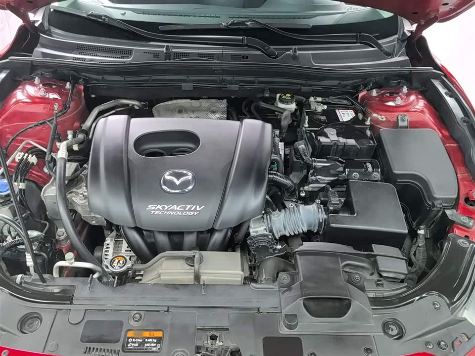 Mazda 3 Angkesaila