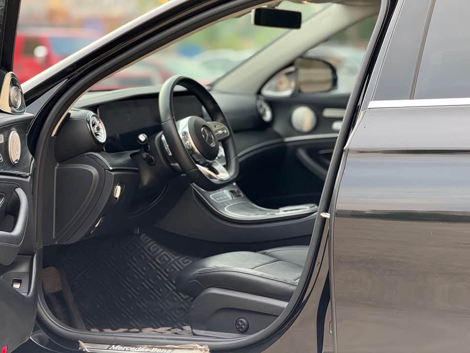 Mercedes-Benz E-class Mercedes-Benz E-class