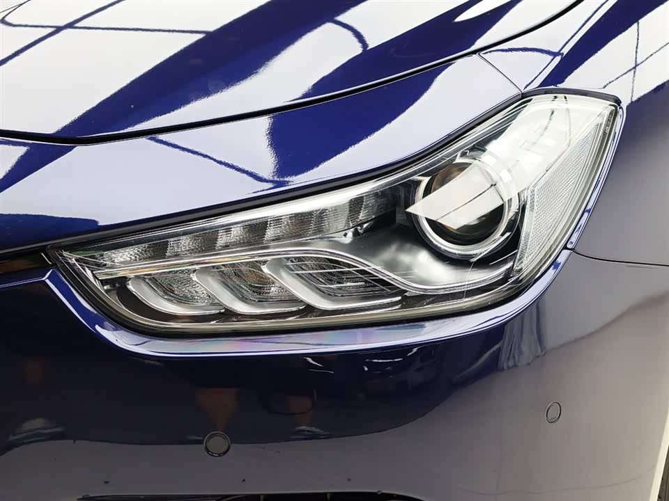Maserati Ghibli Maserati Ghibli