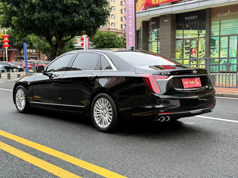 Cadillac CT6