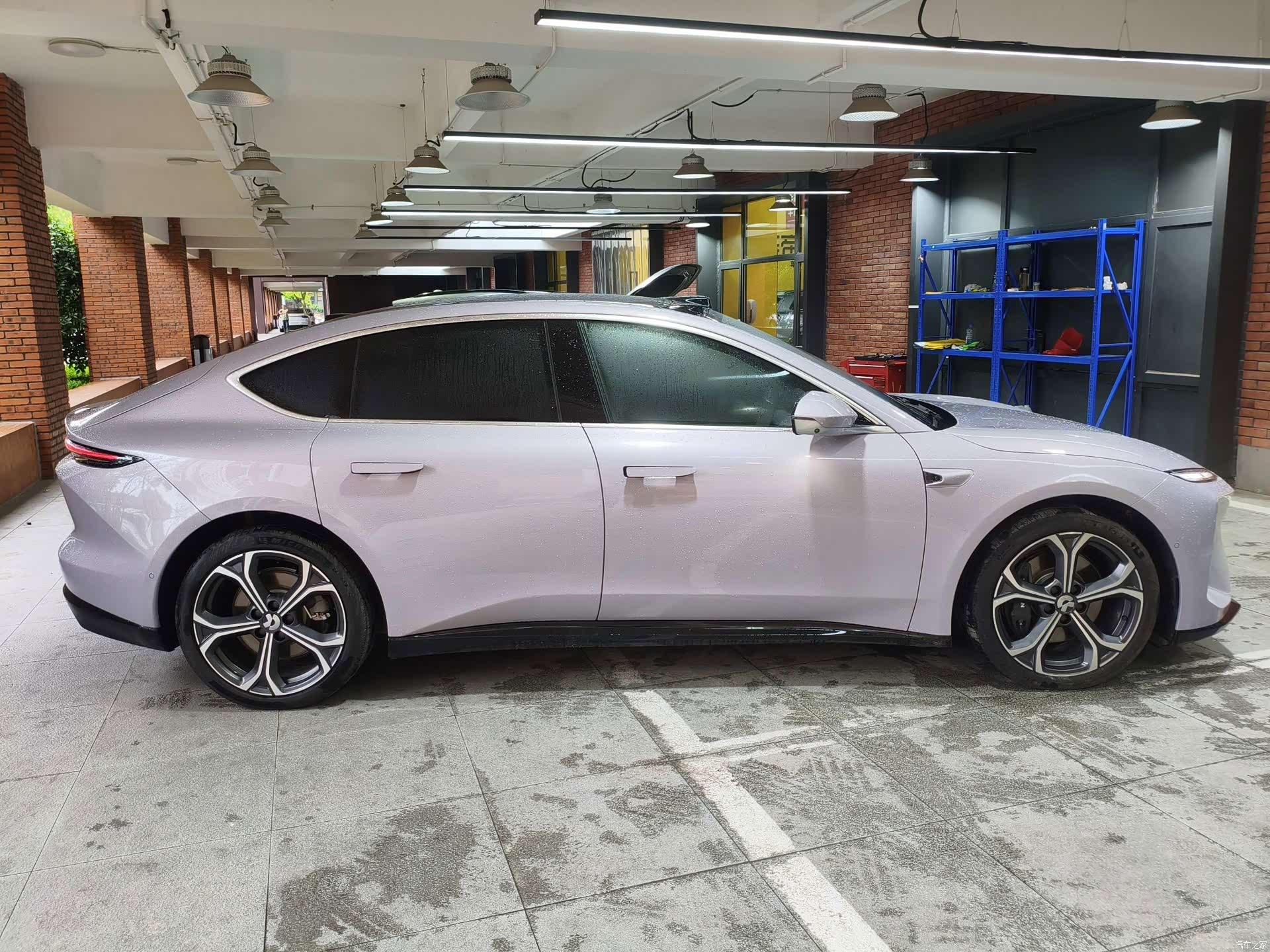 NIO ET5, 2025 все фото