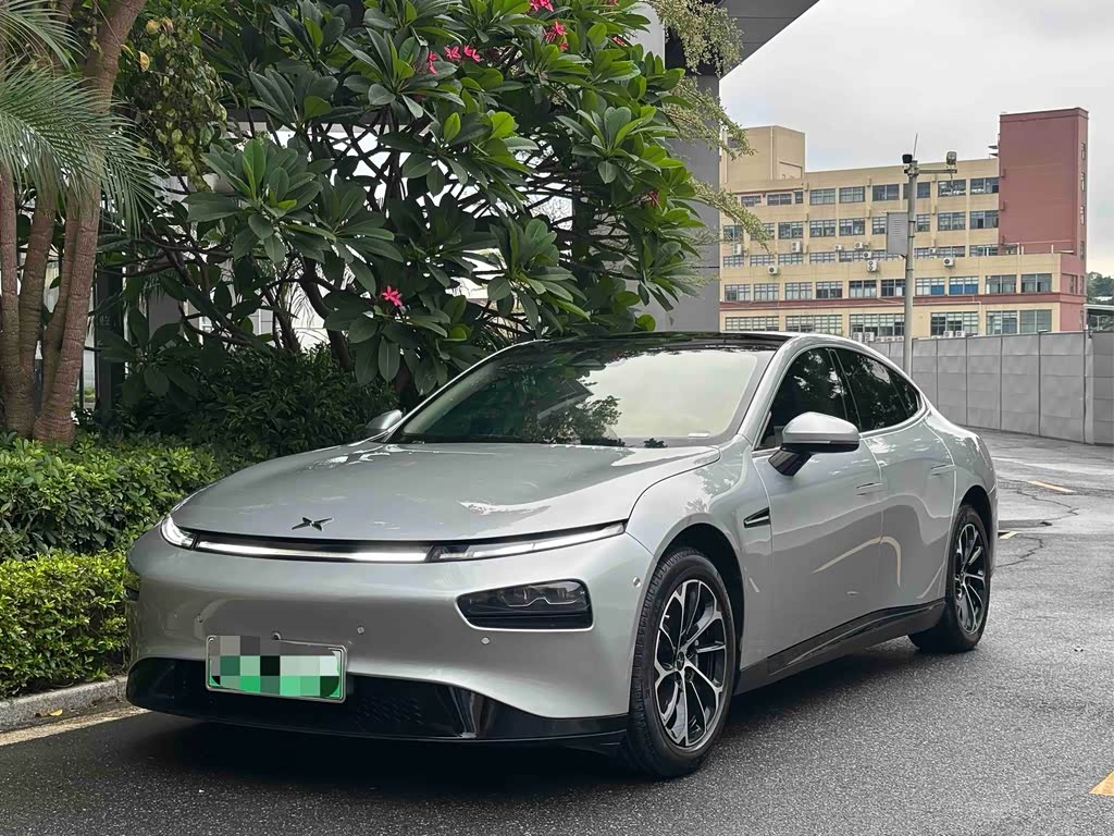 XPENG P7