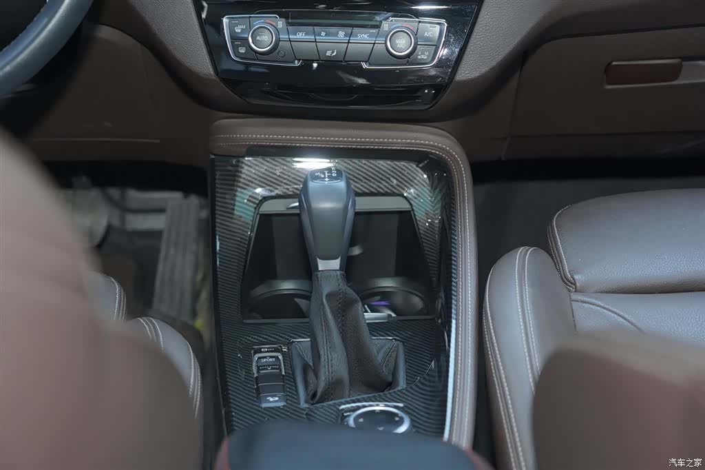 BMW X1, 2019 13