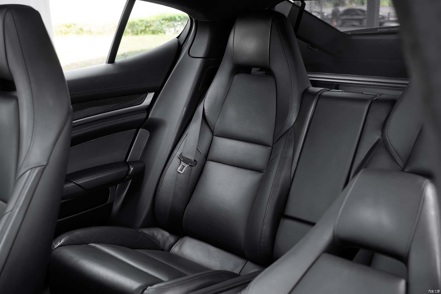 Porsche Panamera, 2013 28