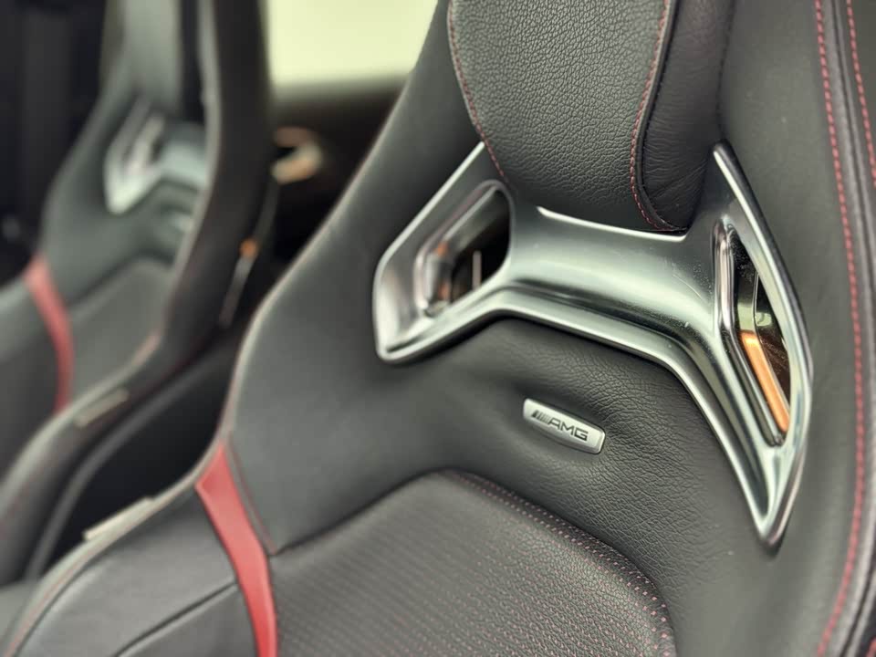 Mercedes-Benz GLA AMG