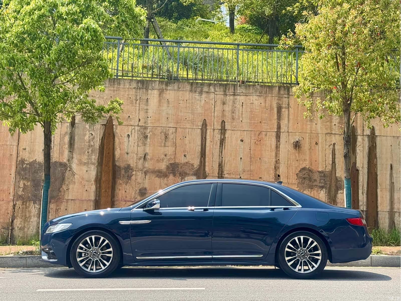 Lincoln V, 2021 3