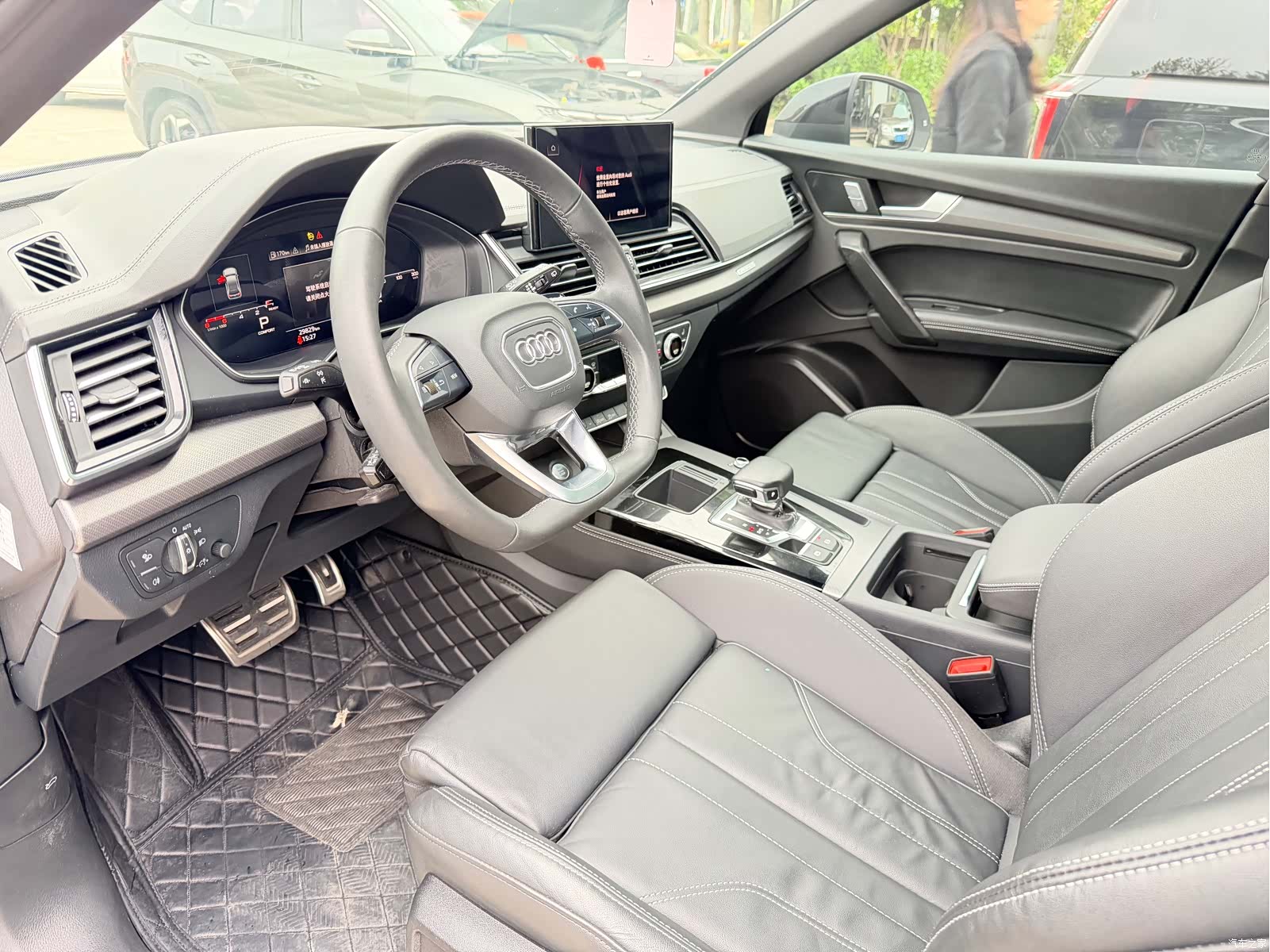 Audi Q5L, 2024 7