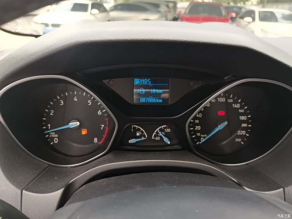 Ford Focus, 2017 12
