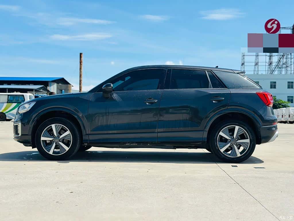 Audi e-tron, 2021 4
