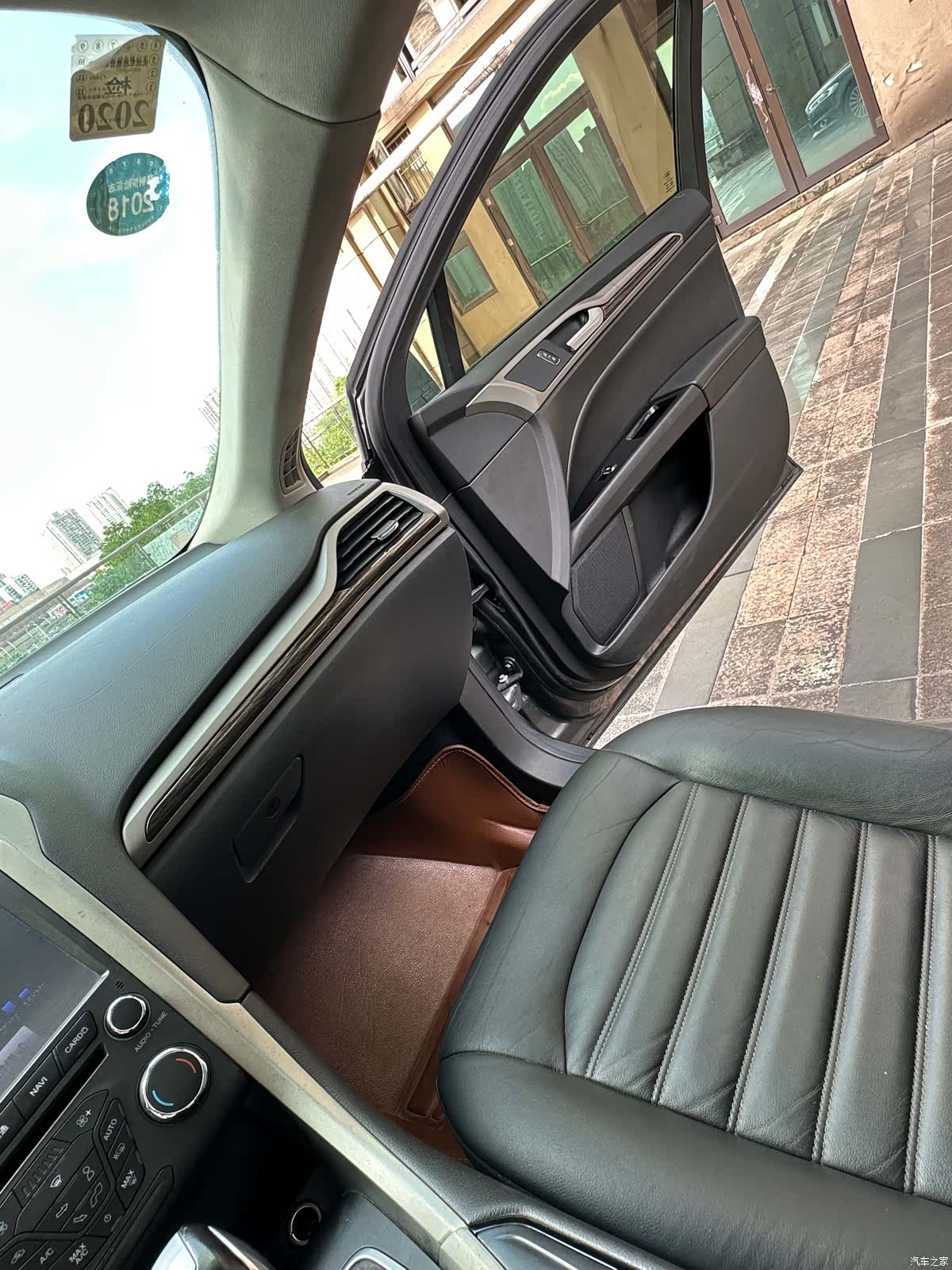 Ford Mondeo, 2014 20