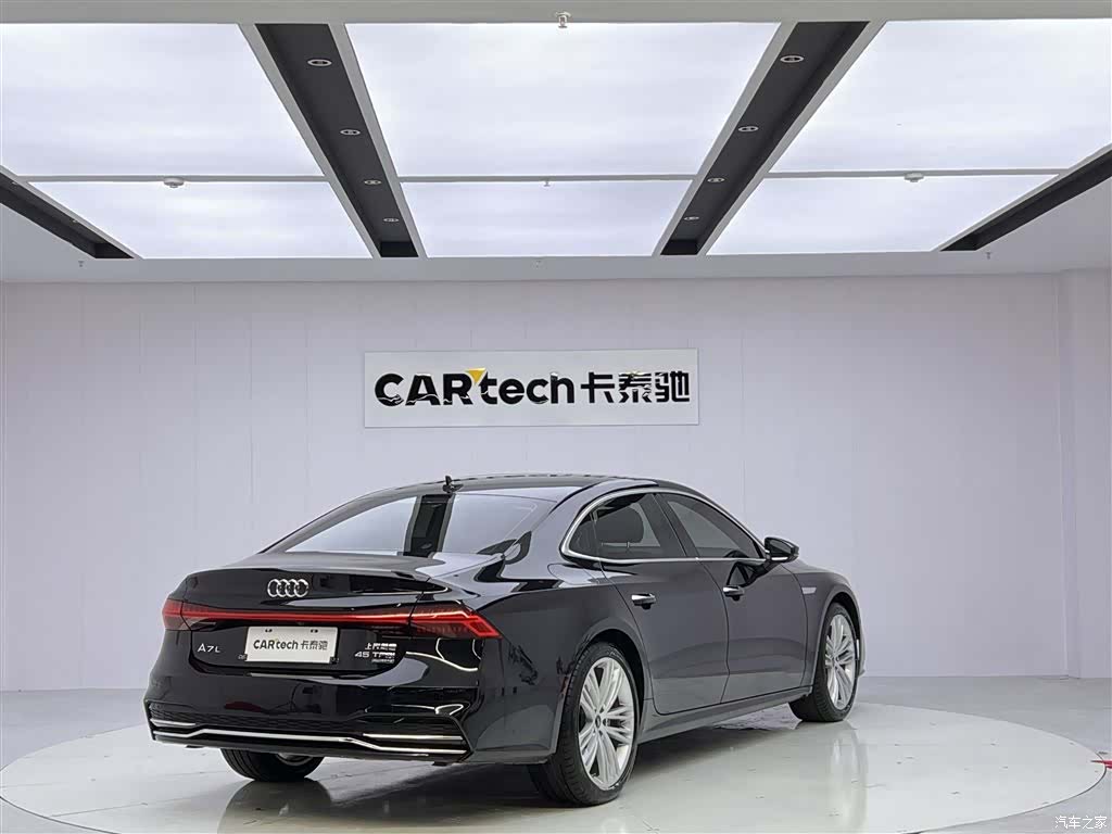 Audi A7L, 2024 все фото