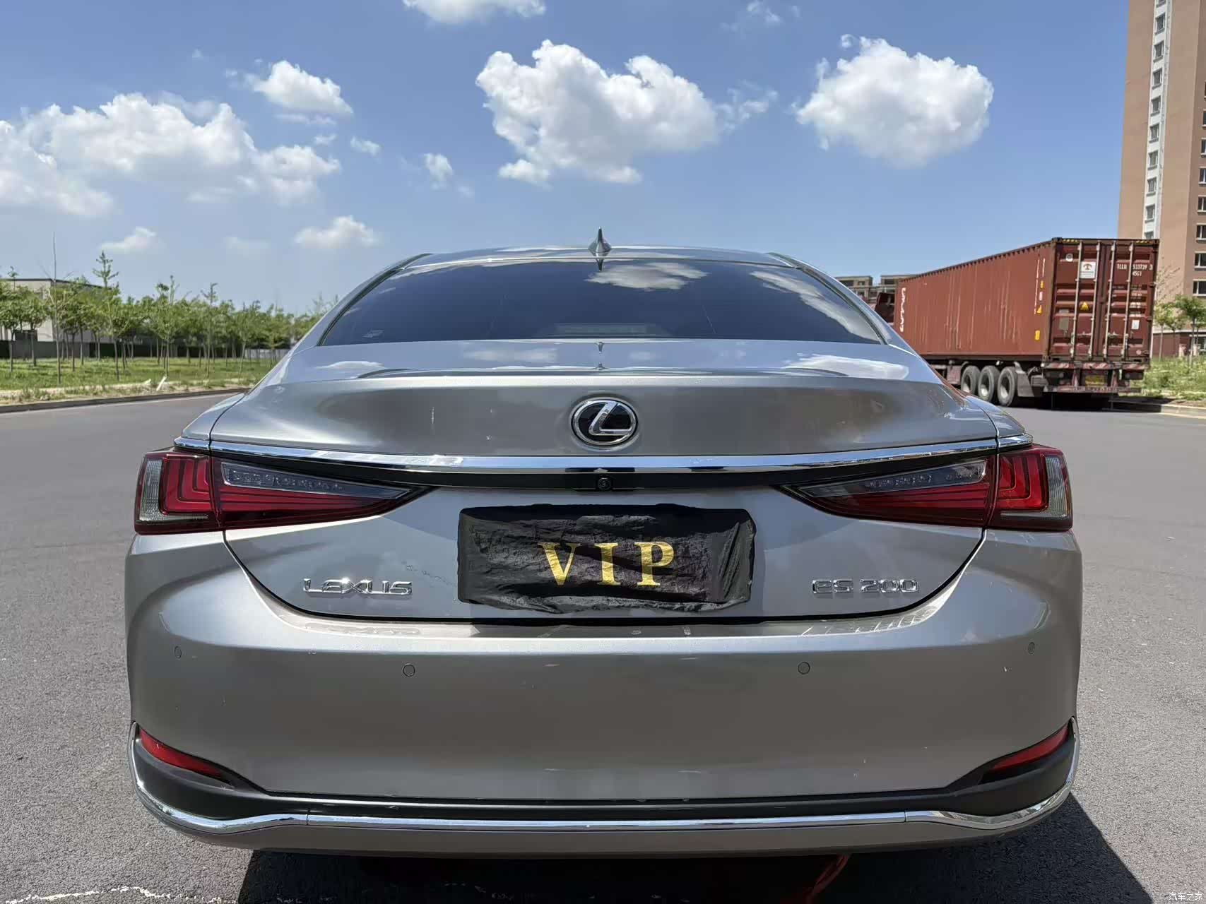 Lexus ES, 2024 8