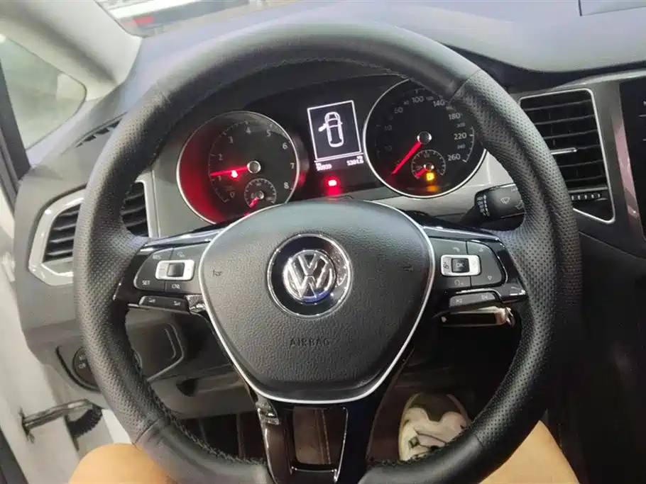 Volkswagen Golf*Jiayu