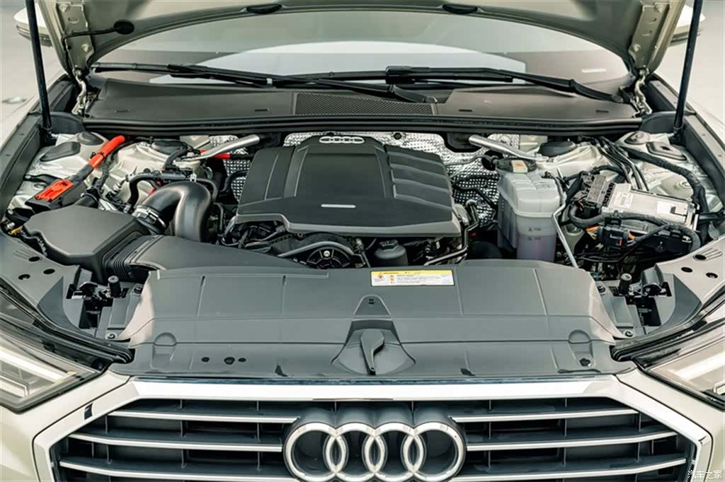 Audi A6L, 2019 22