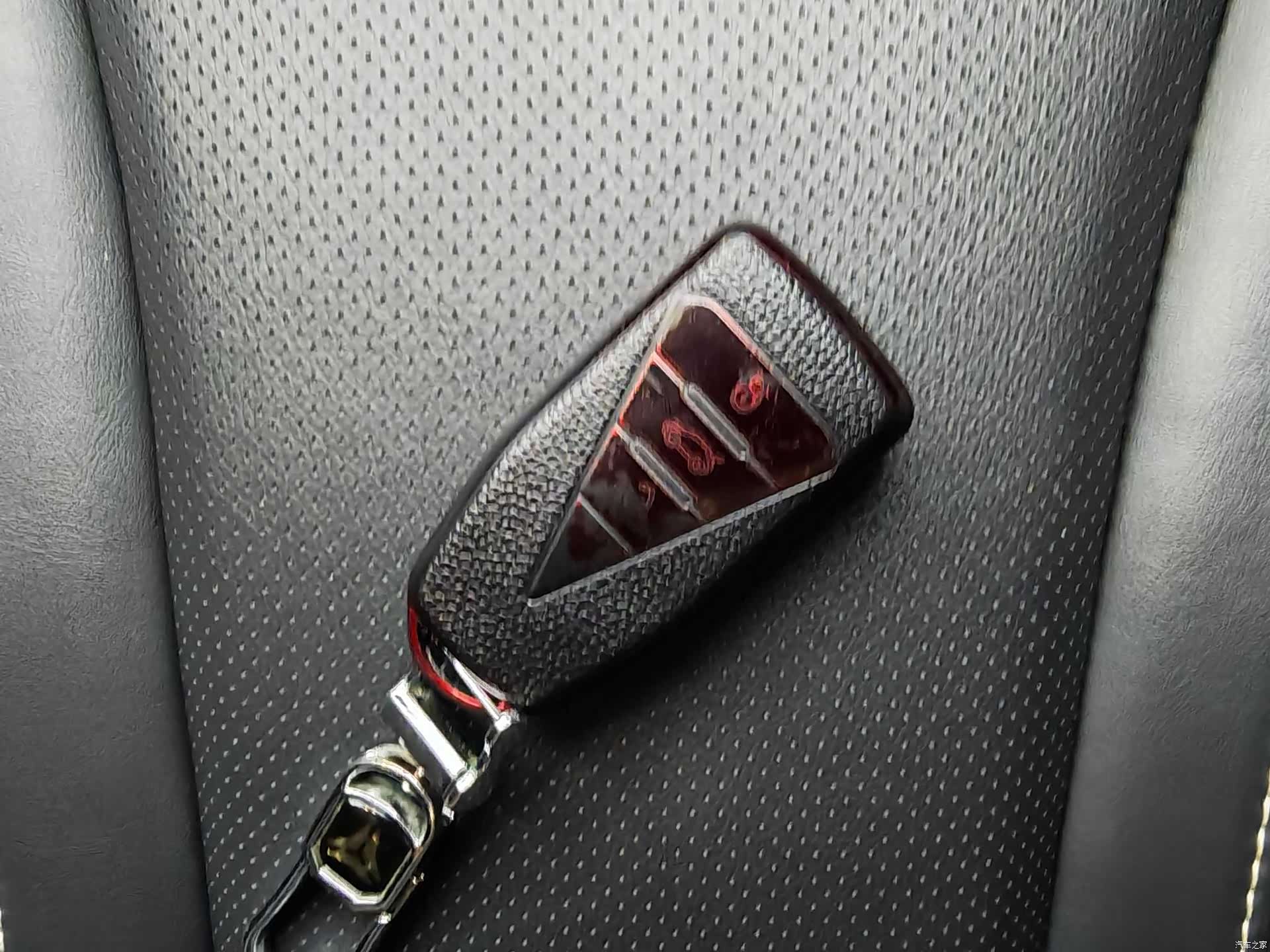 Nissan V, 2022 15