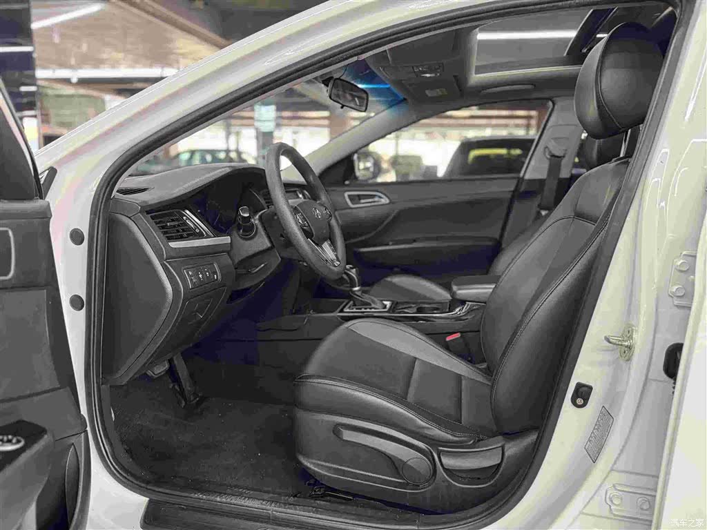 Hyundai GLS, 2018 4