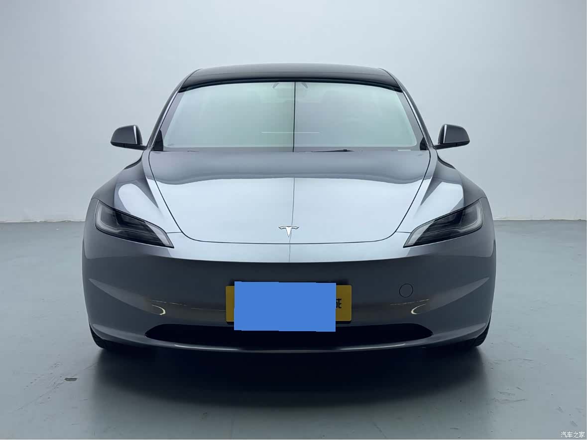 Tesla Model 3, 2025 2