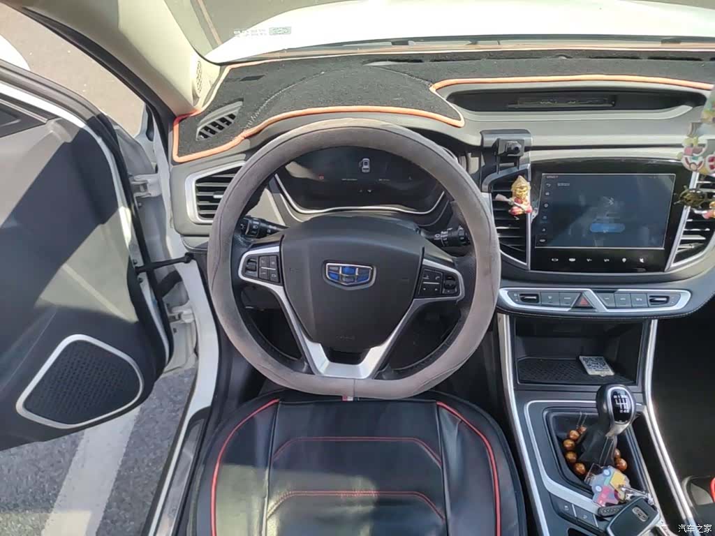 Geely X6, 2019 17