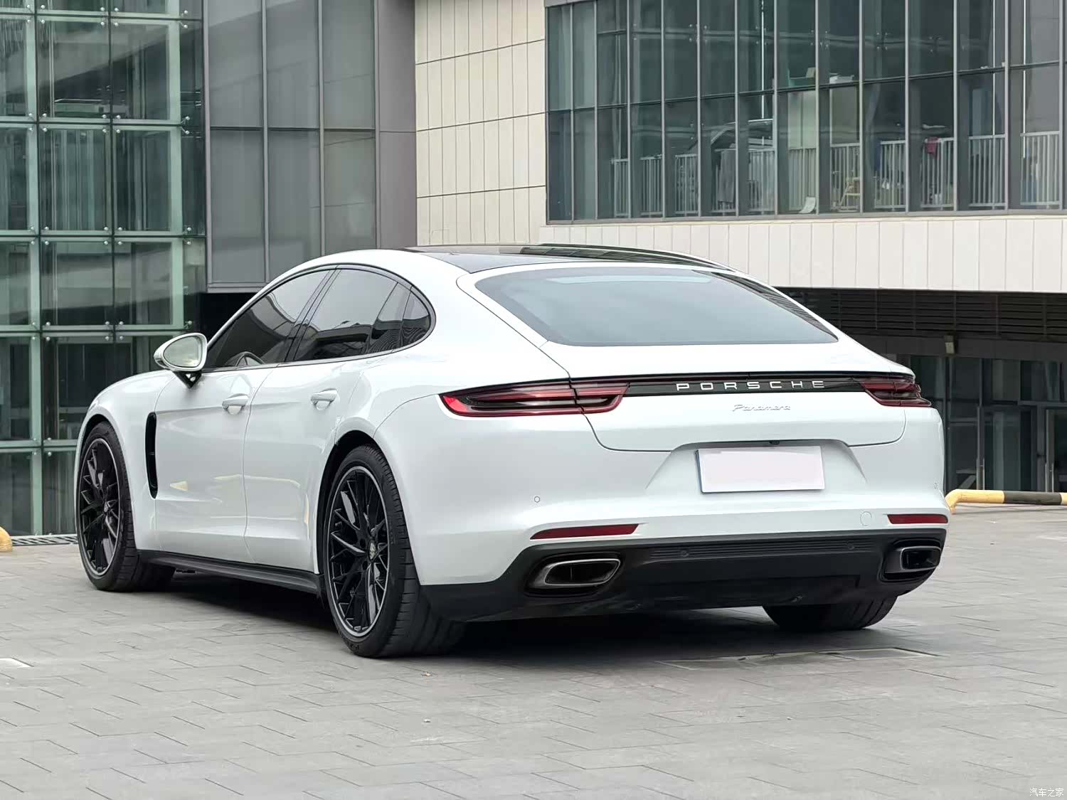 Porsche Panamera, 2020 7