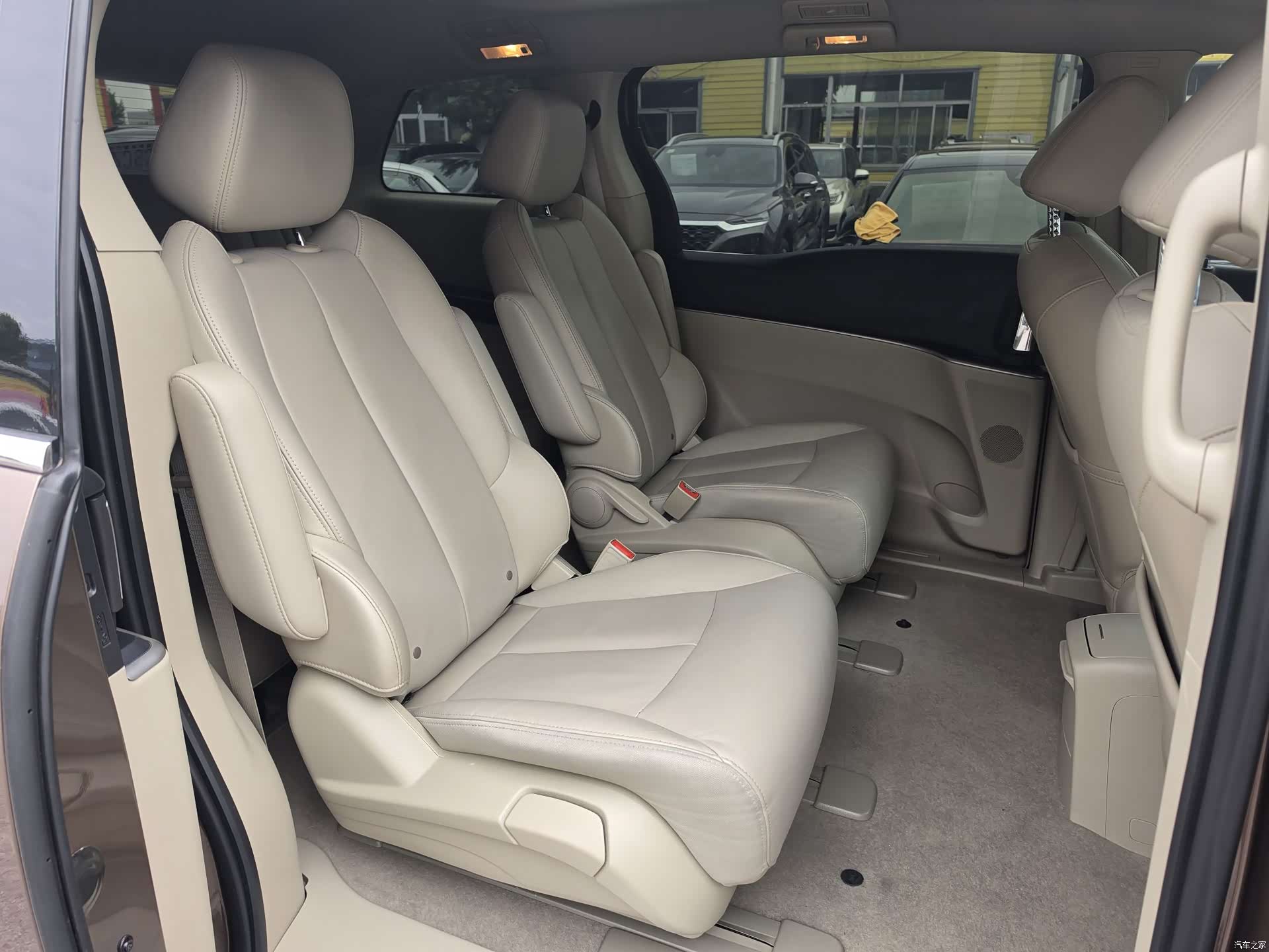 Buick GL8, 2020 12