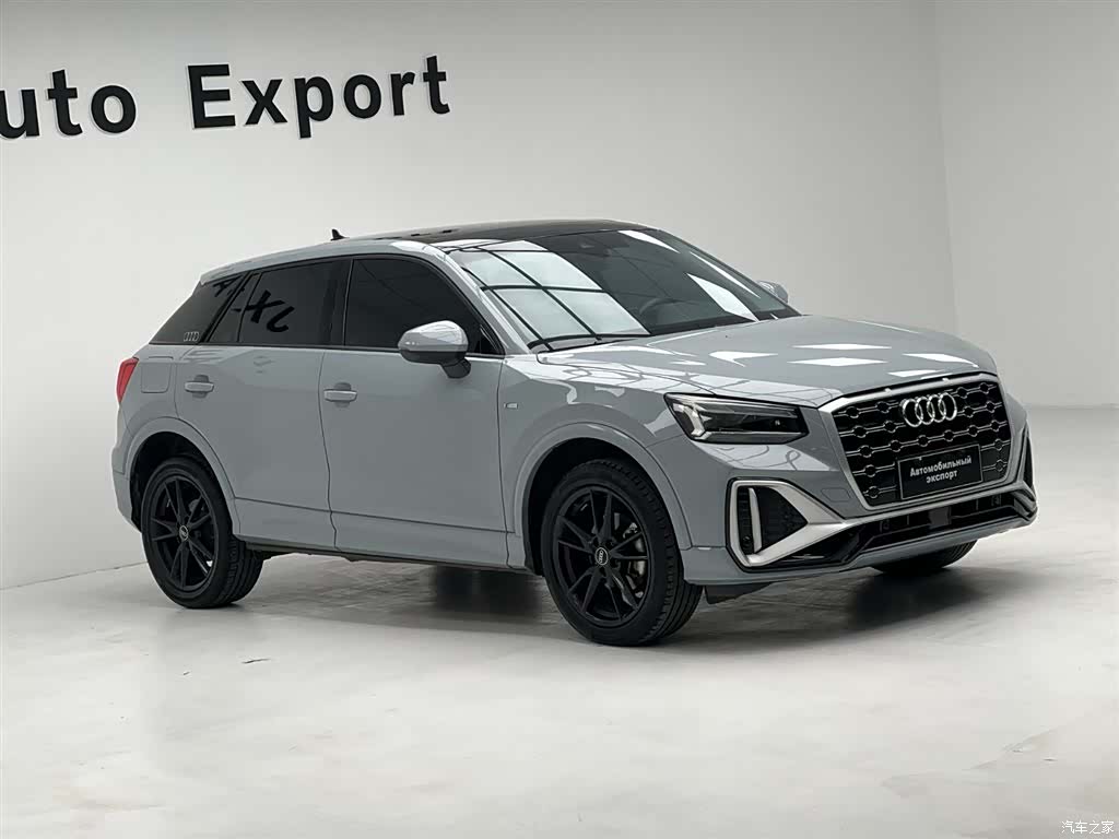 Audi Q2L, 2023 3