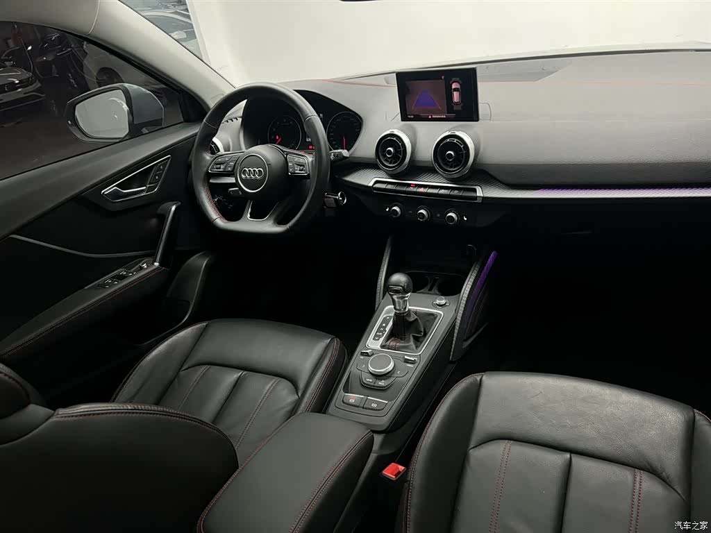 Audi Q2L, 2023 21