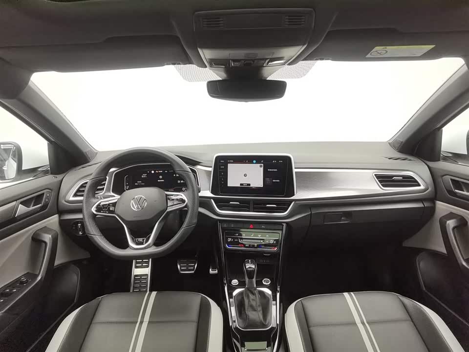 Volkswagen T-ROC exploring Songs