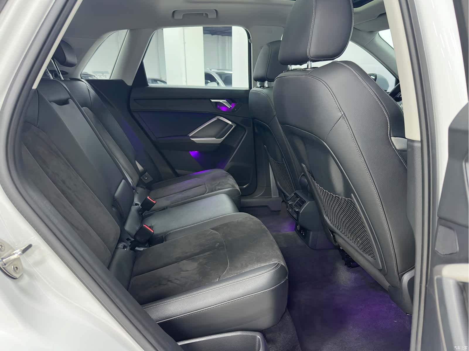 Audi Q3, 2022 13