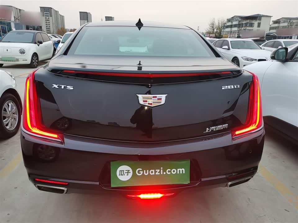 Cadillac XTS